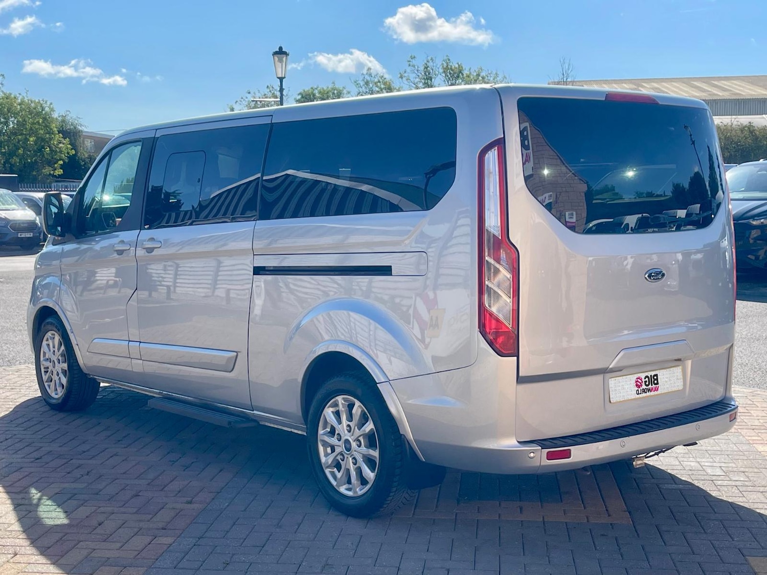 Used Ford Tourneo Custom 2018 for sale - 75764113: Photo 8