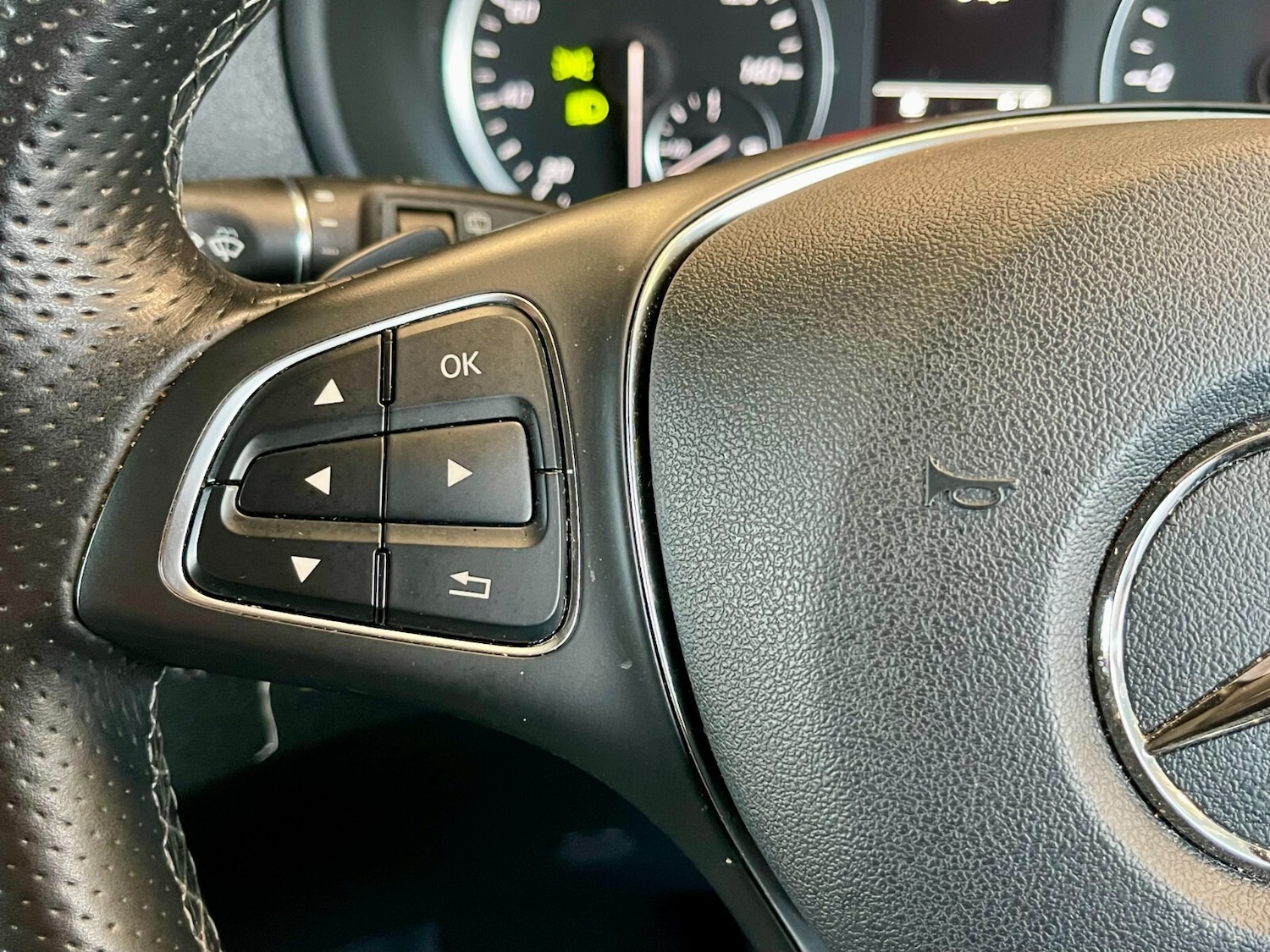 Used Mercedes-Benz Vito 2023 for sale - 76871318: Photo 22