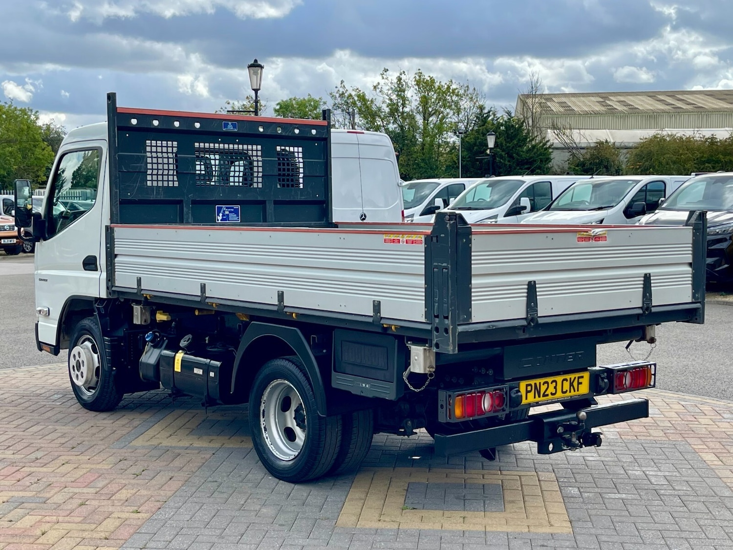 Used Mitsubishi Canter 2023 for sale - 75726137: Photo 6