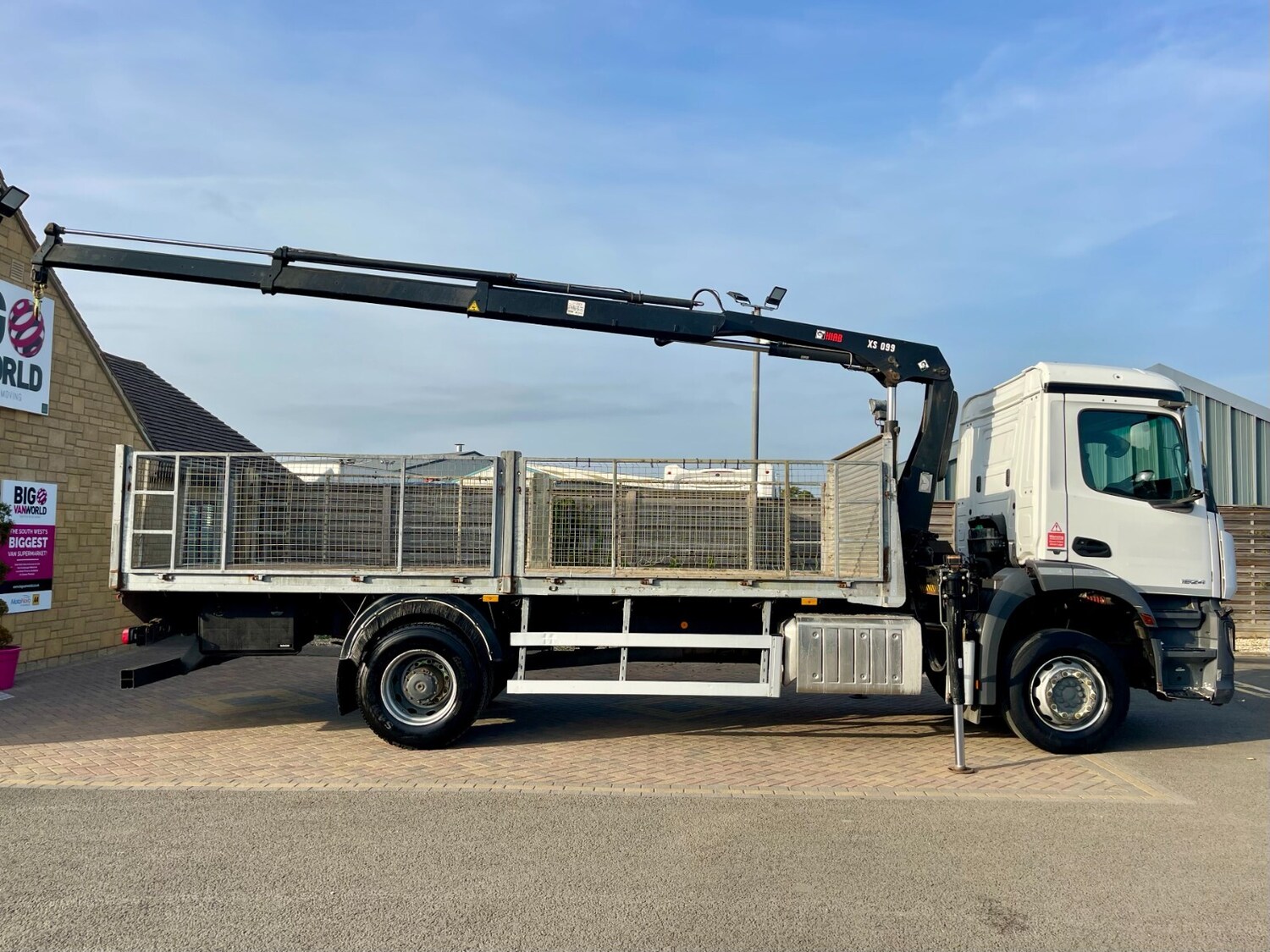 Used Mercedes-Benz AROCS 2017 for sale - 76007697: Photo 17