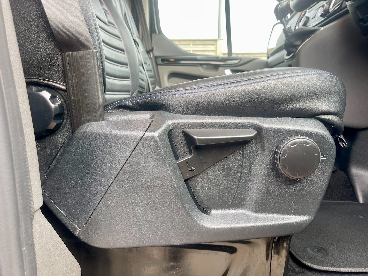 Used Ford Transit Custom 2022 for sale - 76870363: Photo 17