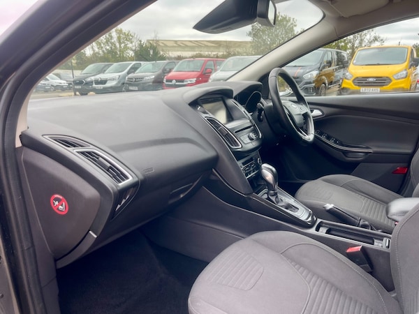 Used Ford Focus 2015 for sale - 76208721: Photo 15