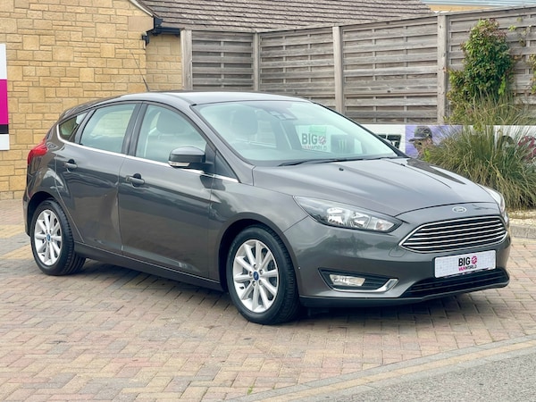 Used Ford Focus 2015 for sale - 76208721: Photo 4