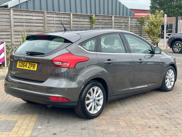 Used Ford Focus 2015 for sale - 76208721: Photo 6