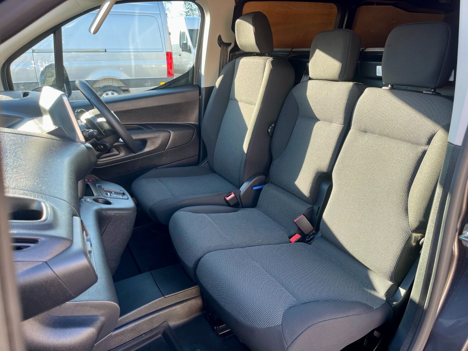 Used Citroen Berlingo 2024 for sale - 76872763: Photo 16