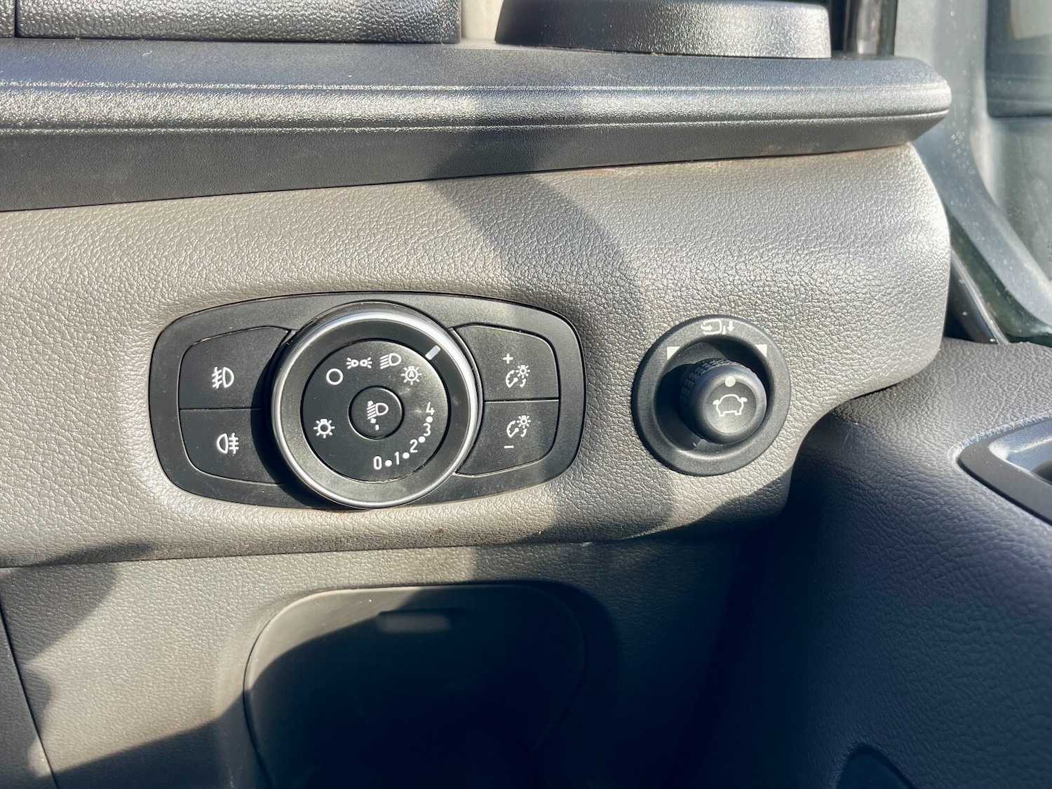 Used Ford Transit 2020 for sale - 76722131: Photo 24