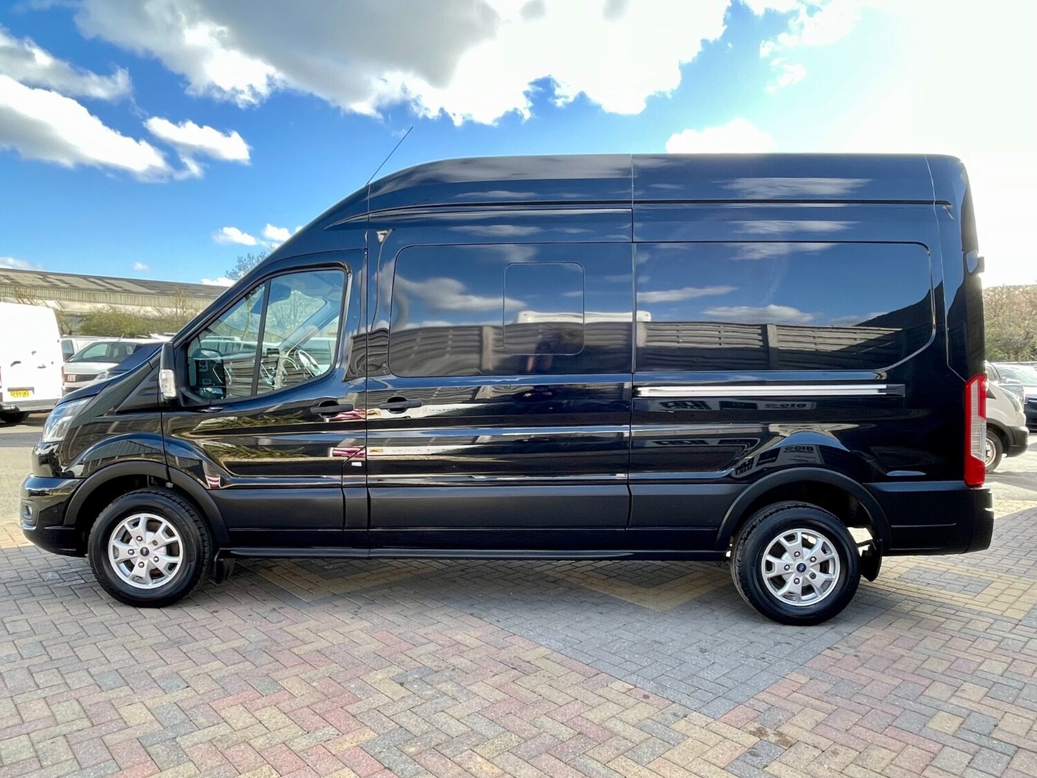 Used Ford Transit 2020 for sale - 76722131: Photo 9