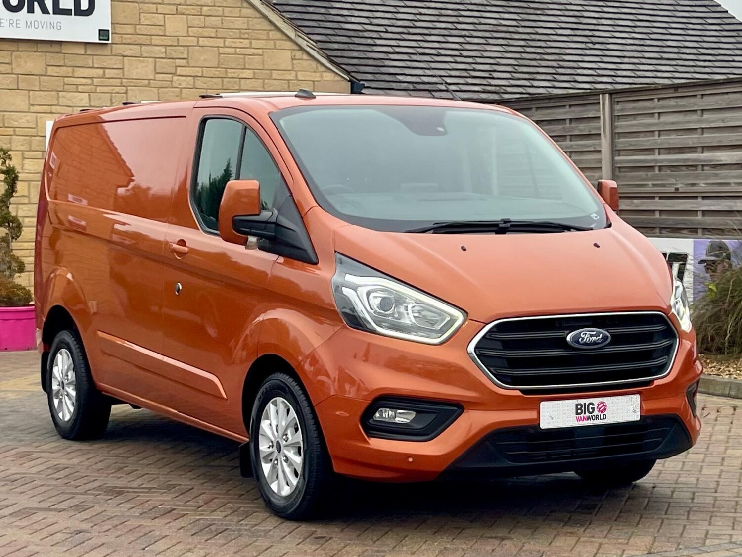 Used Ford Transit Custom 2022 for sale - 76870448: Photo 4