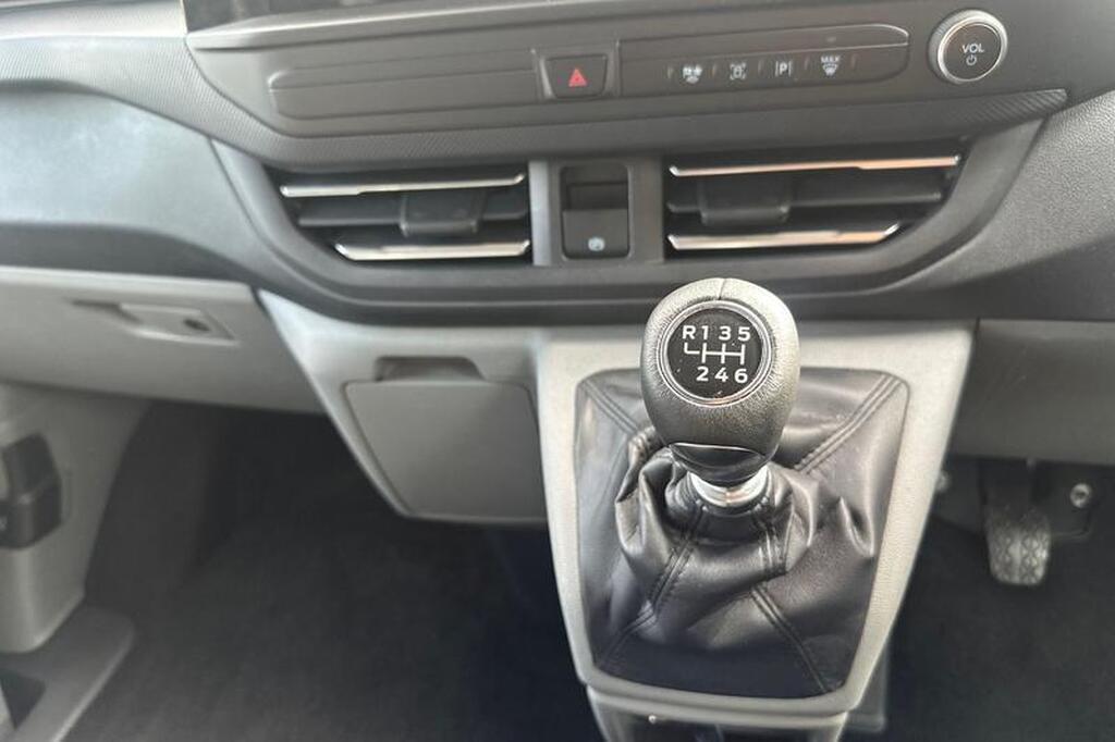 Used Ford Transit Custom 2025 for sale - 76172379: Photo 16