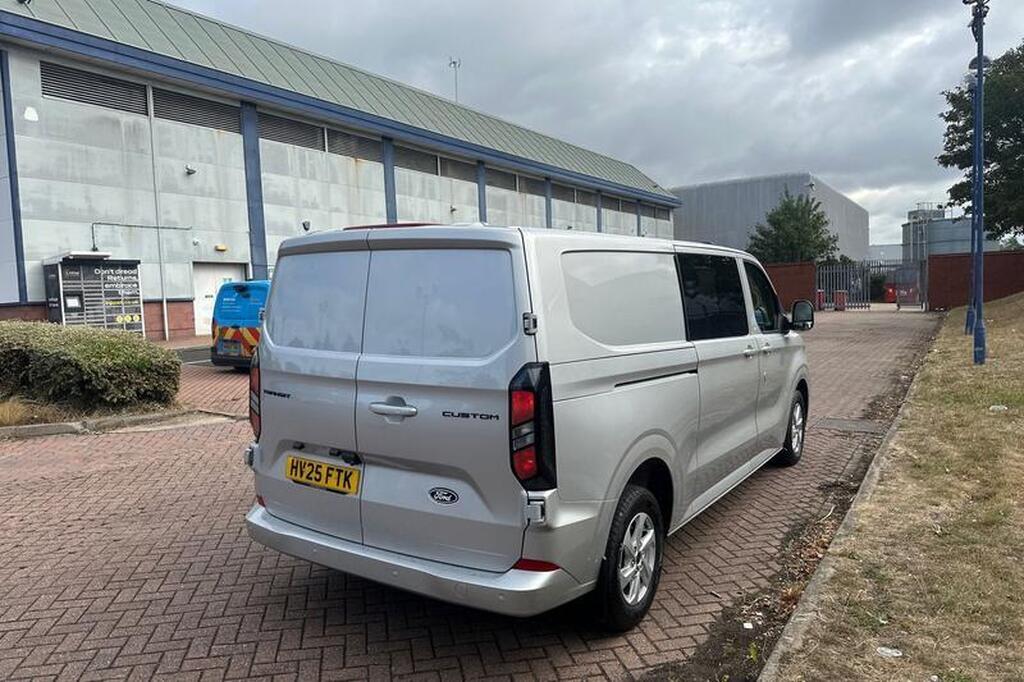 Used Ford Transit Custom 2025 for sale - 76172379: Photo 4