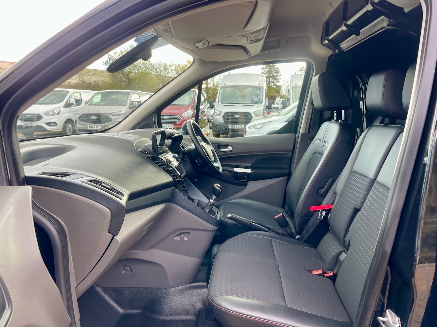 Used Ford Transit Connect 2021 for sale - 76003580: Photo 14