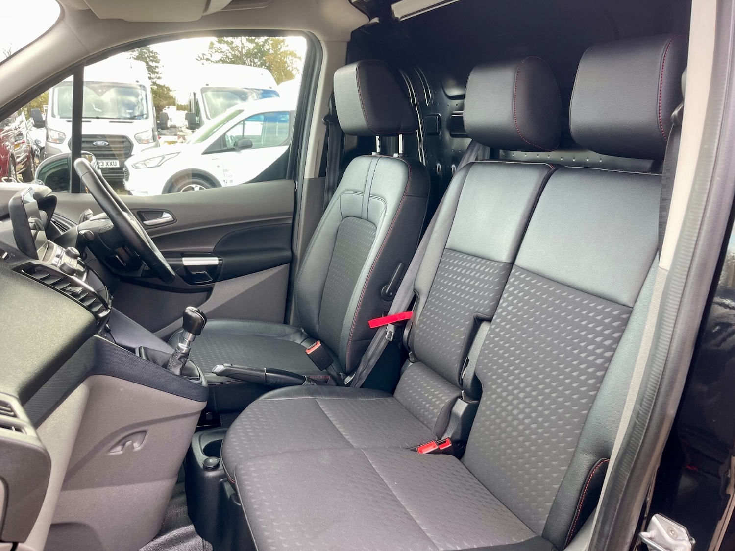 Used Ford Transit Connect 2021 for sale - 76003580: Photo 16