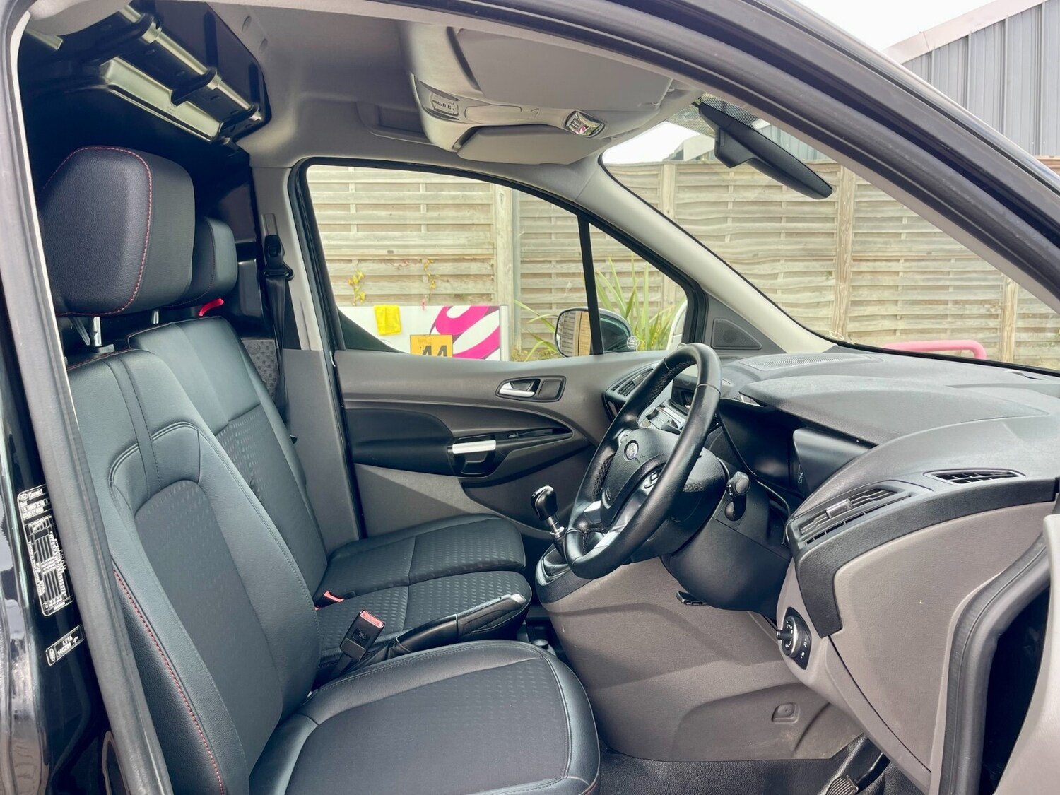 Used Ford Transit Connect 2021 for sale - 76003580: Photo 17