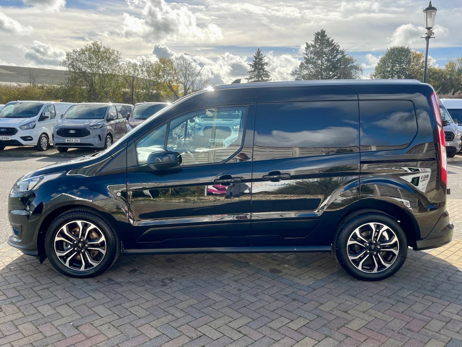 Used Ford Transit Connect 2021 for sale - 76003580: Photo 9
