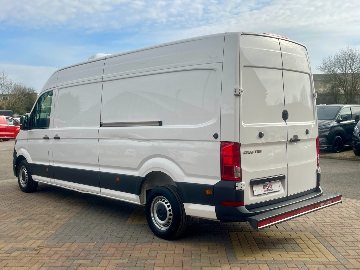 Used Volkswagen Crafter 2023 for sale - 76868708: Photo 12