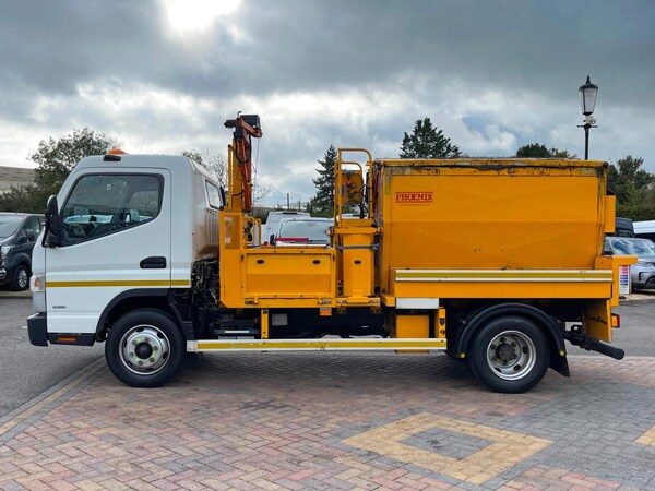 Used Mitsubishi Canter 2020 for sale - 75483391: Photo 8