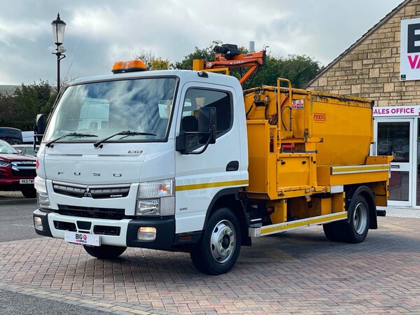 Used Mitsubishi Canter 2020 for sale - 75483391: Photo 9