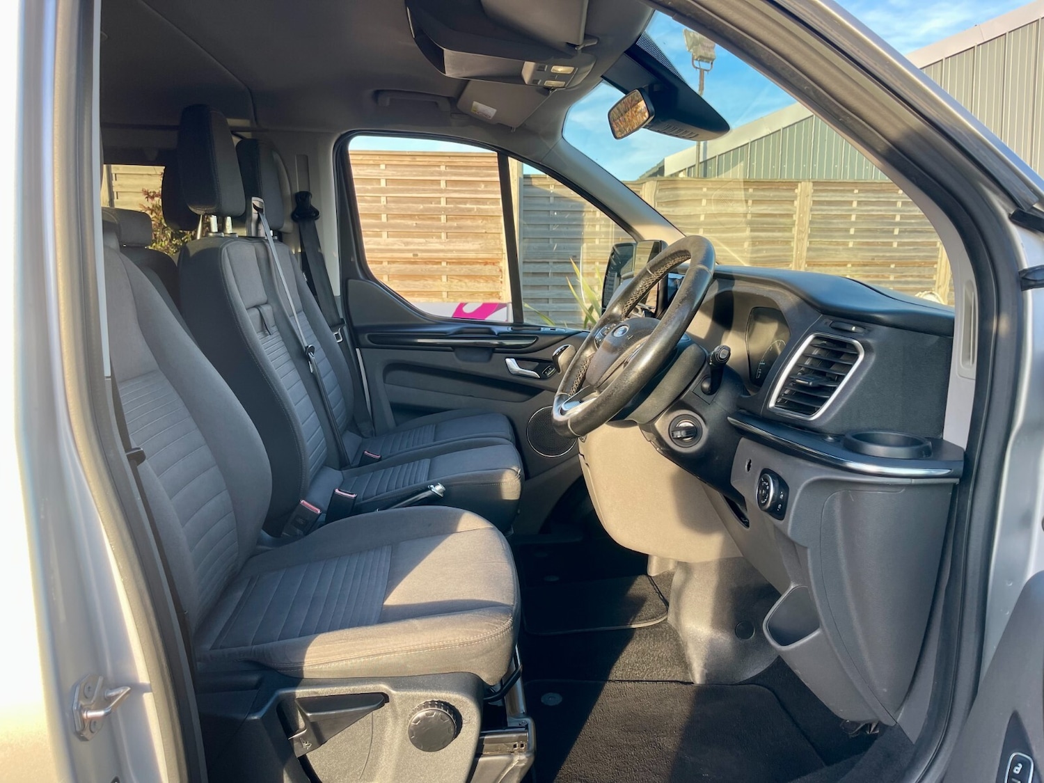 Used Ford Tourneo Custom 2018 for sale - 76871836: Photo 18