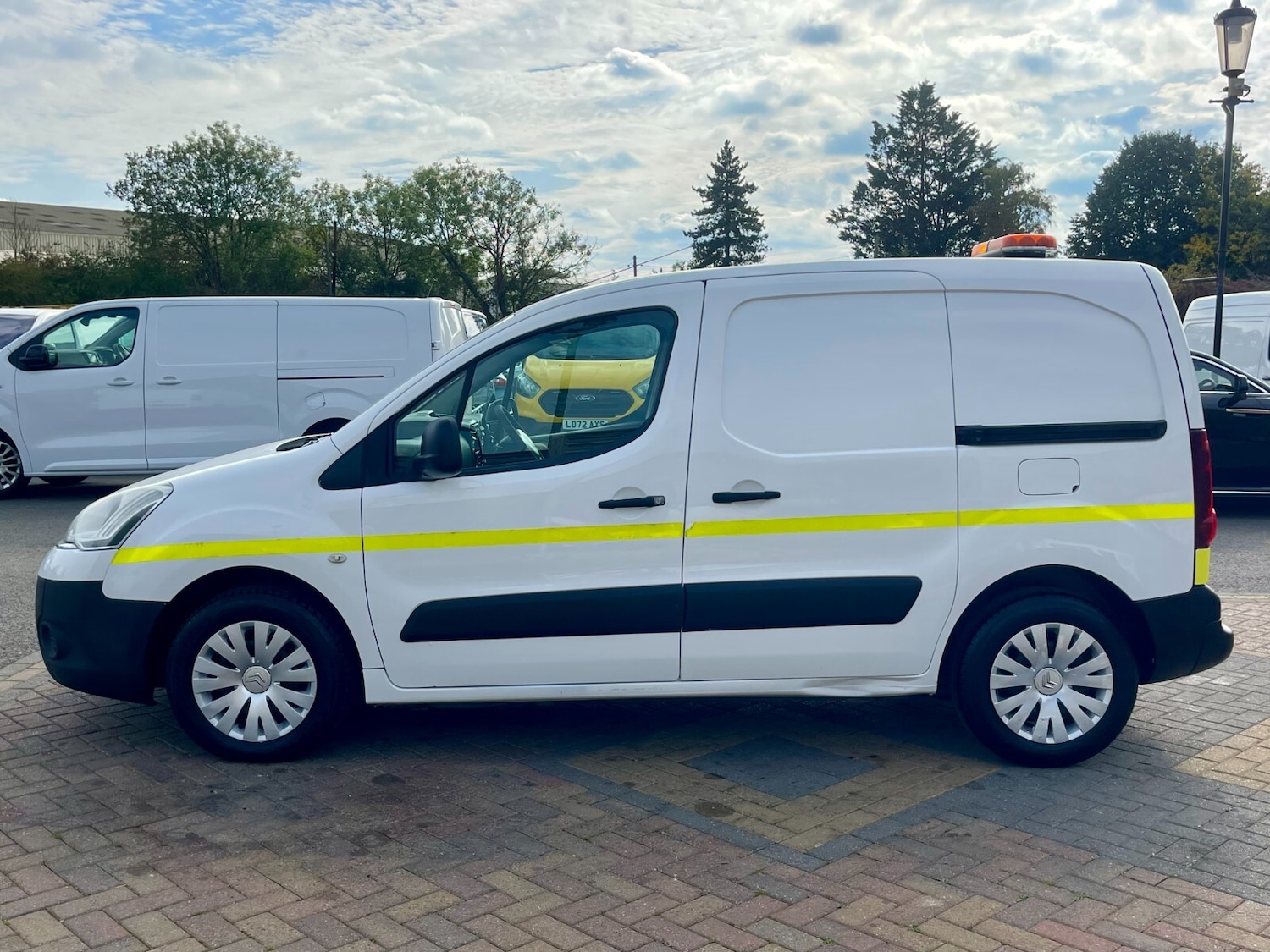 Used Citroen Berlingo 2013 for sale - 76234101: Photo 9