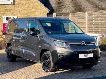 Used Citroen Berlingo 2024 for sale - 76704369: Photo