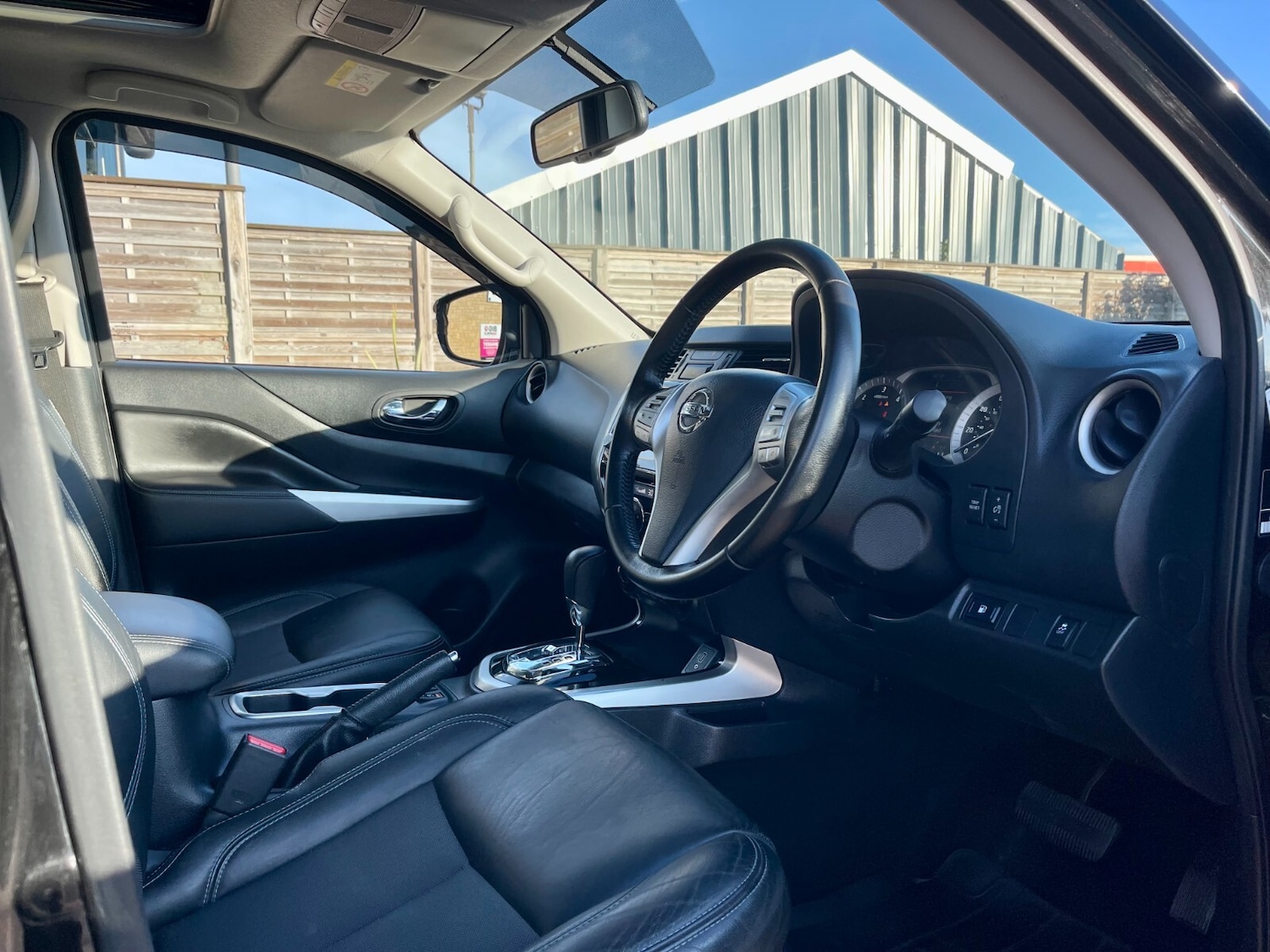 Used Nissan Navara 2020 for sale - 77193605: Photo 15