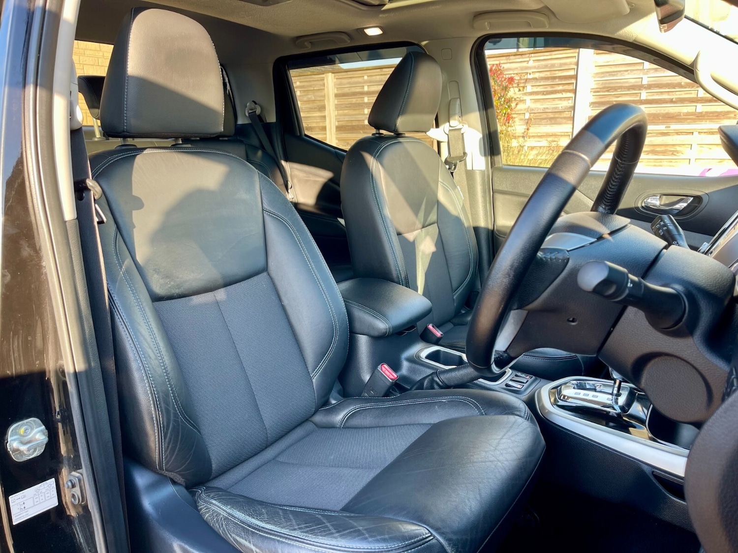 Used Nissan Navara 2020 for sale - 77193605: Photo 16