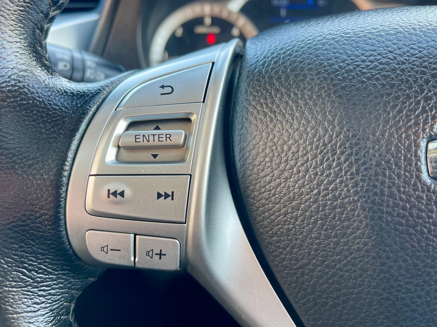 Used Nissan Navara 2020 for sale - 77193605: Photo 22