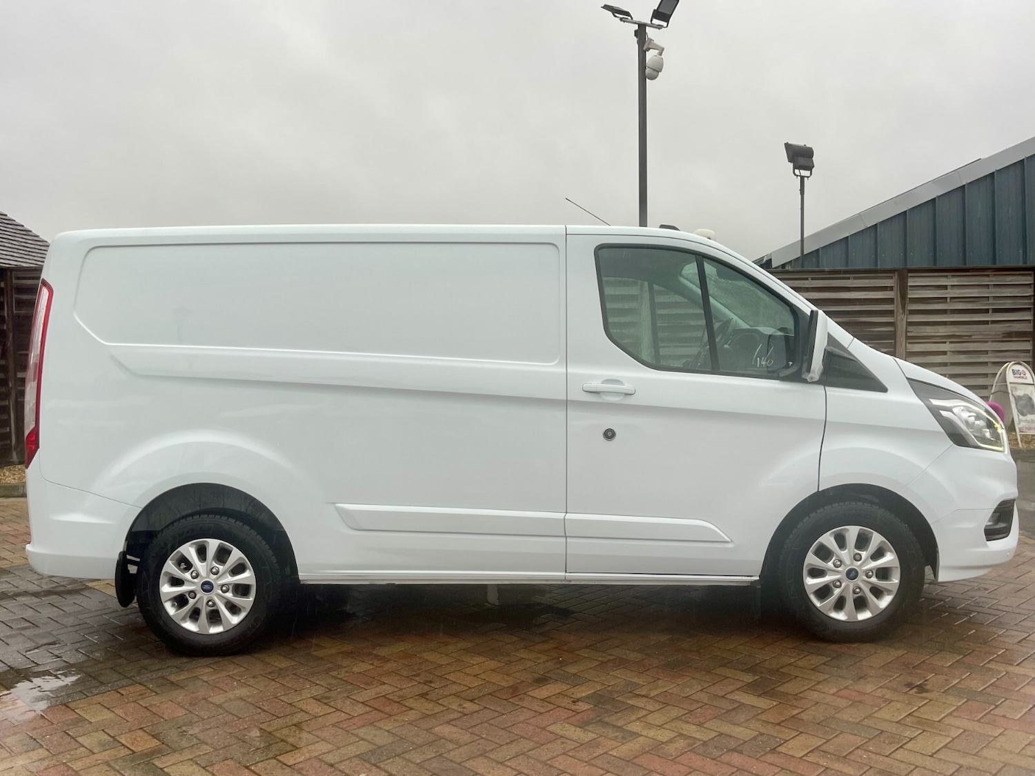 Used Ford Transit Custom 2021 for sale - 76871328: Photo 5
