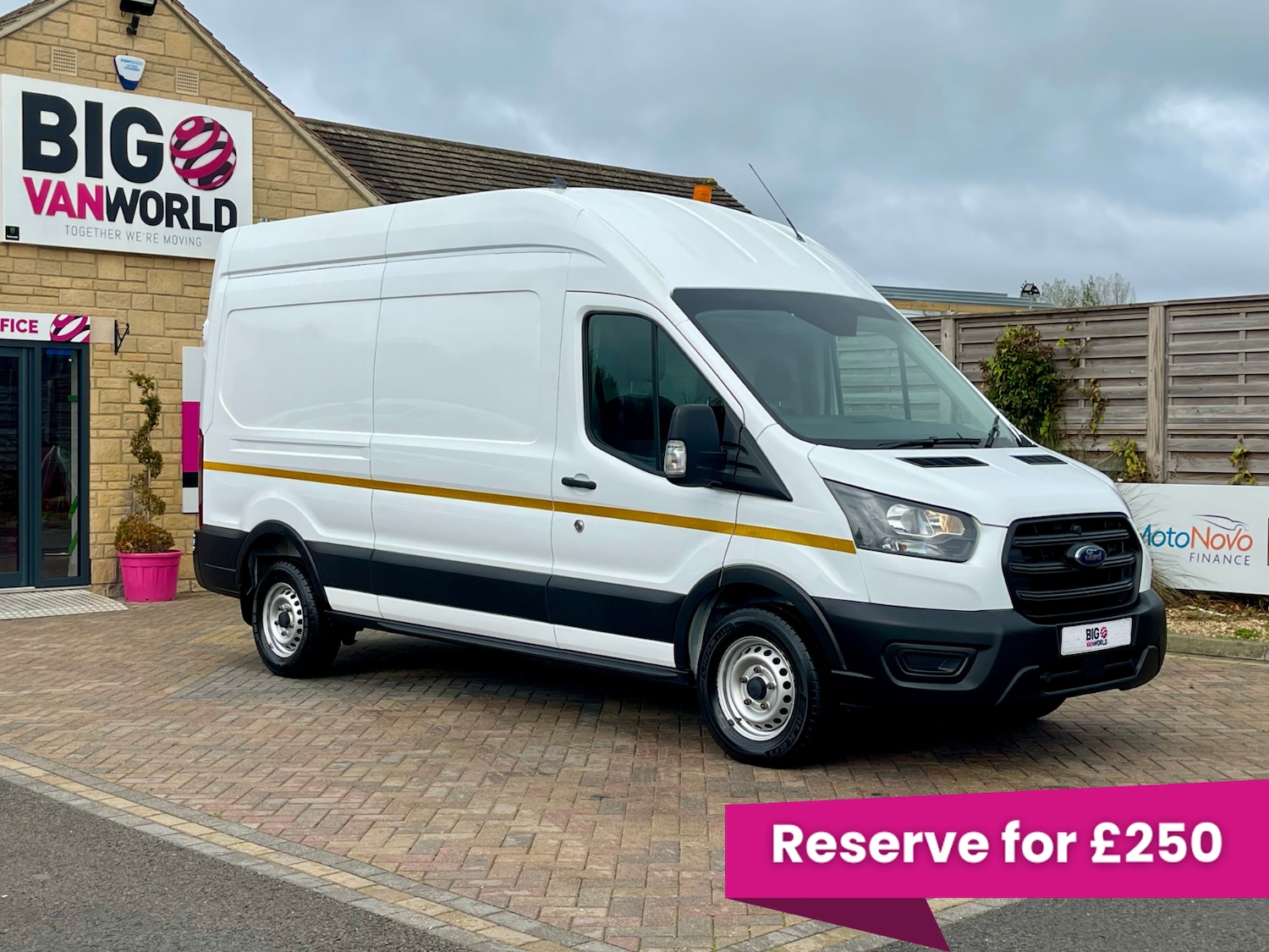 Used Ford Transit 2022 for sale - 76074237: Photo 1