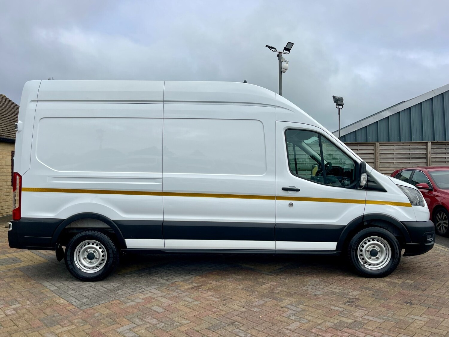 Used Ford Transit 2022 for sale - 76074237: Photo 5