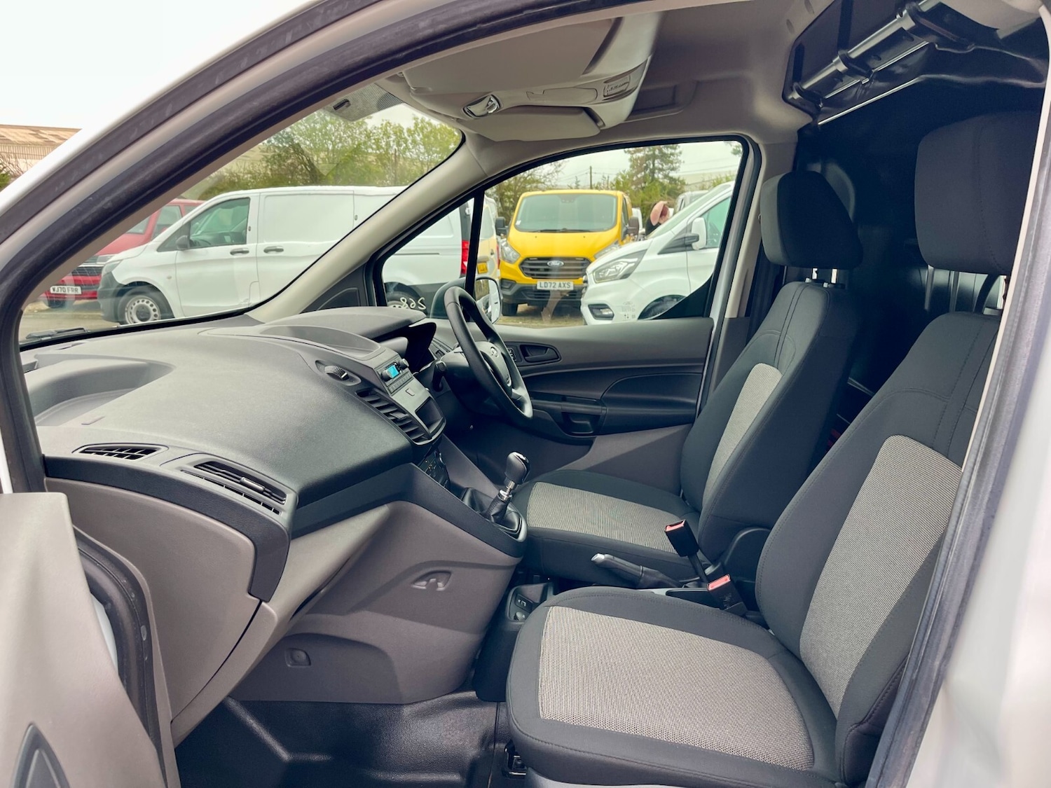 Used Ford Transit Connect 2021 for sale - 76870918: Photo 14