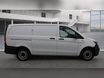 Used Mercedes-Benz Vito 2023 for sale - 76154849: Photo 4