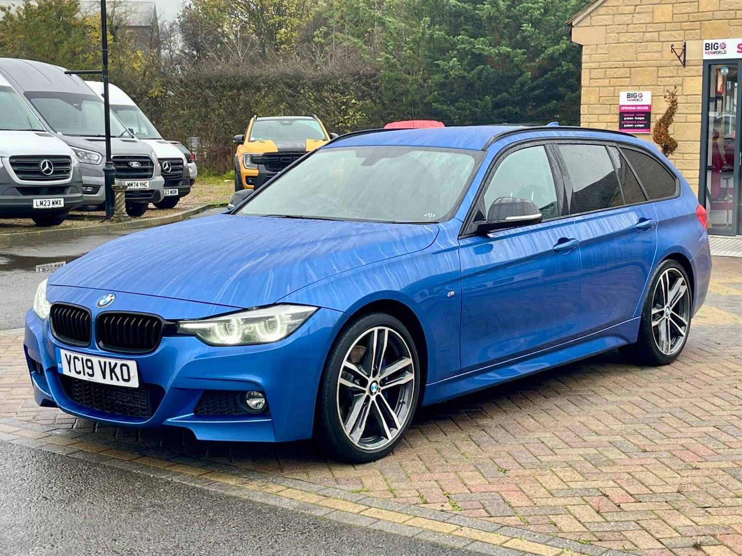 Used BMW 3 Series 2019 for sale - 76870208: Photo 10