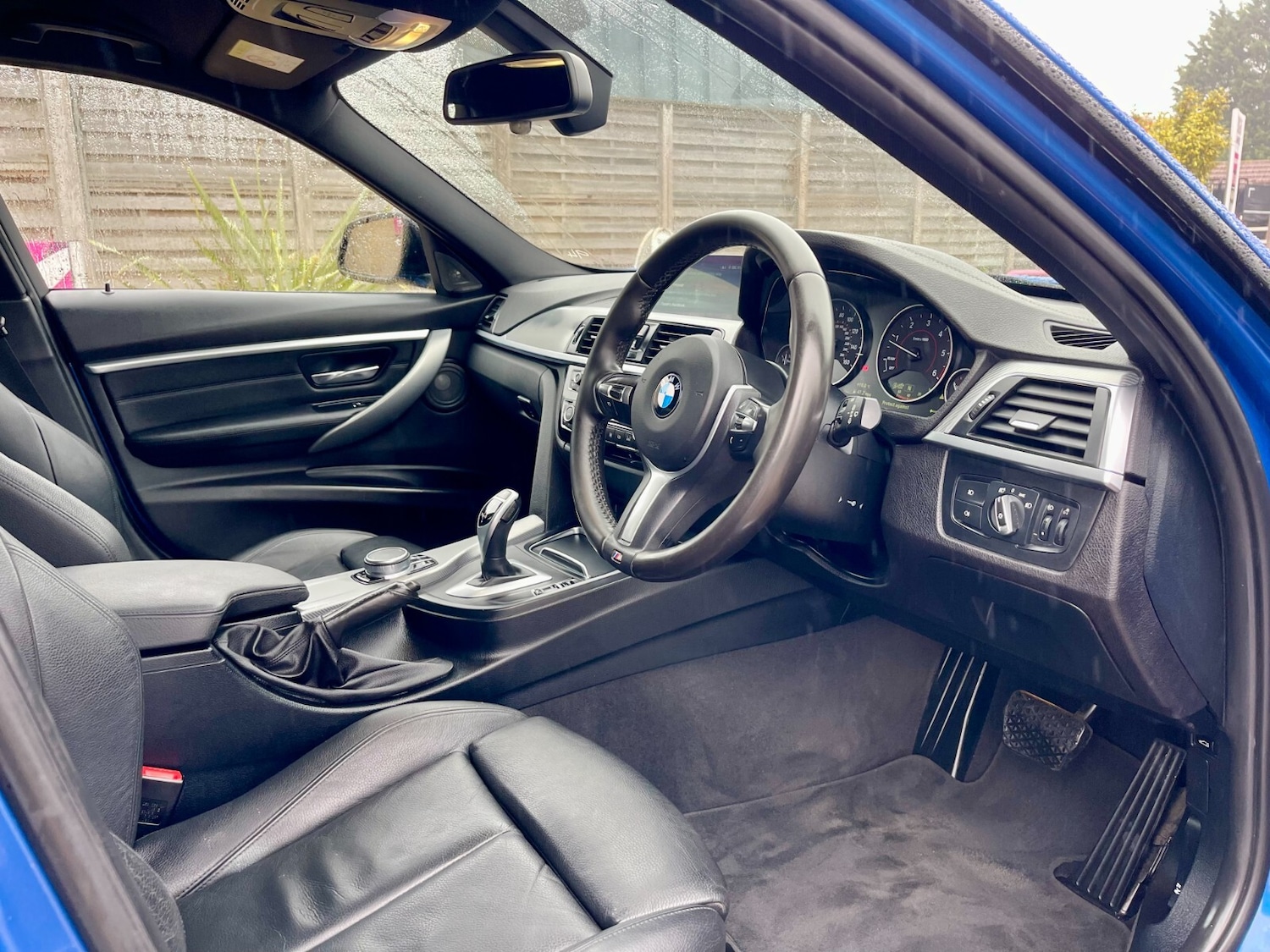 Used BMW 3 Series 2019 for sale - 76870208: Photo 15