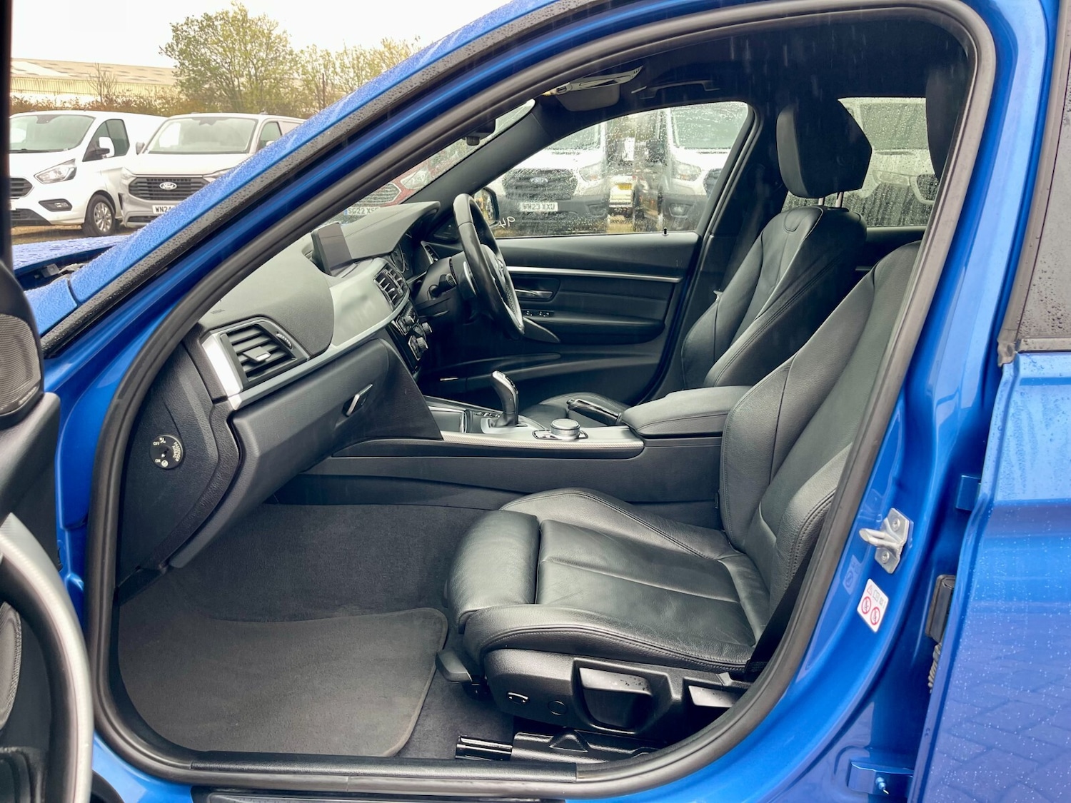 Used BMW 3 Series 2019 for sale - 76870208: Photo 17