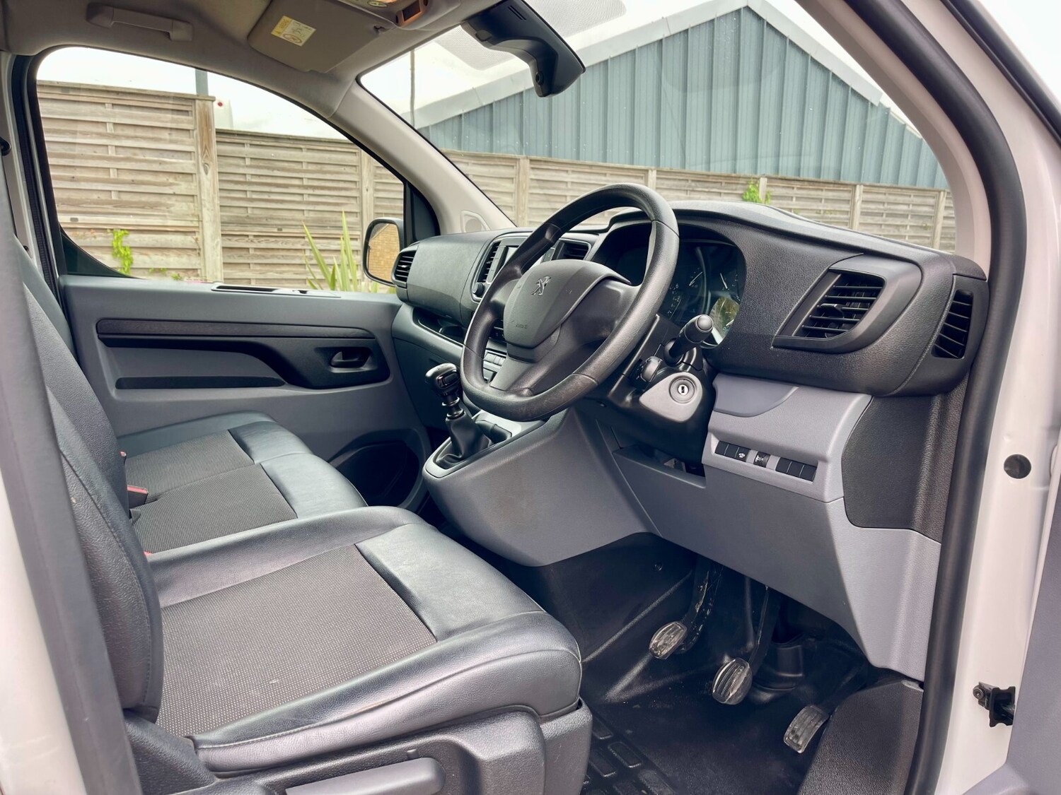Used Peugeot Expert 2022 for sale - 75815462: Photo 18