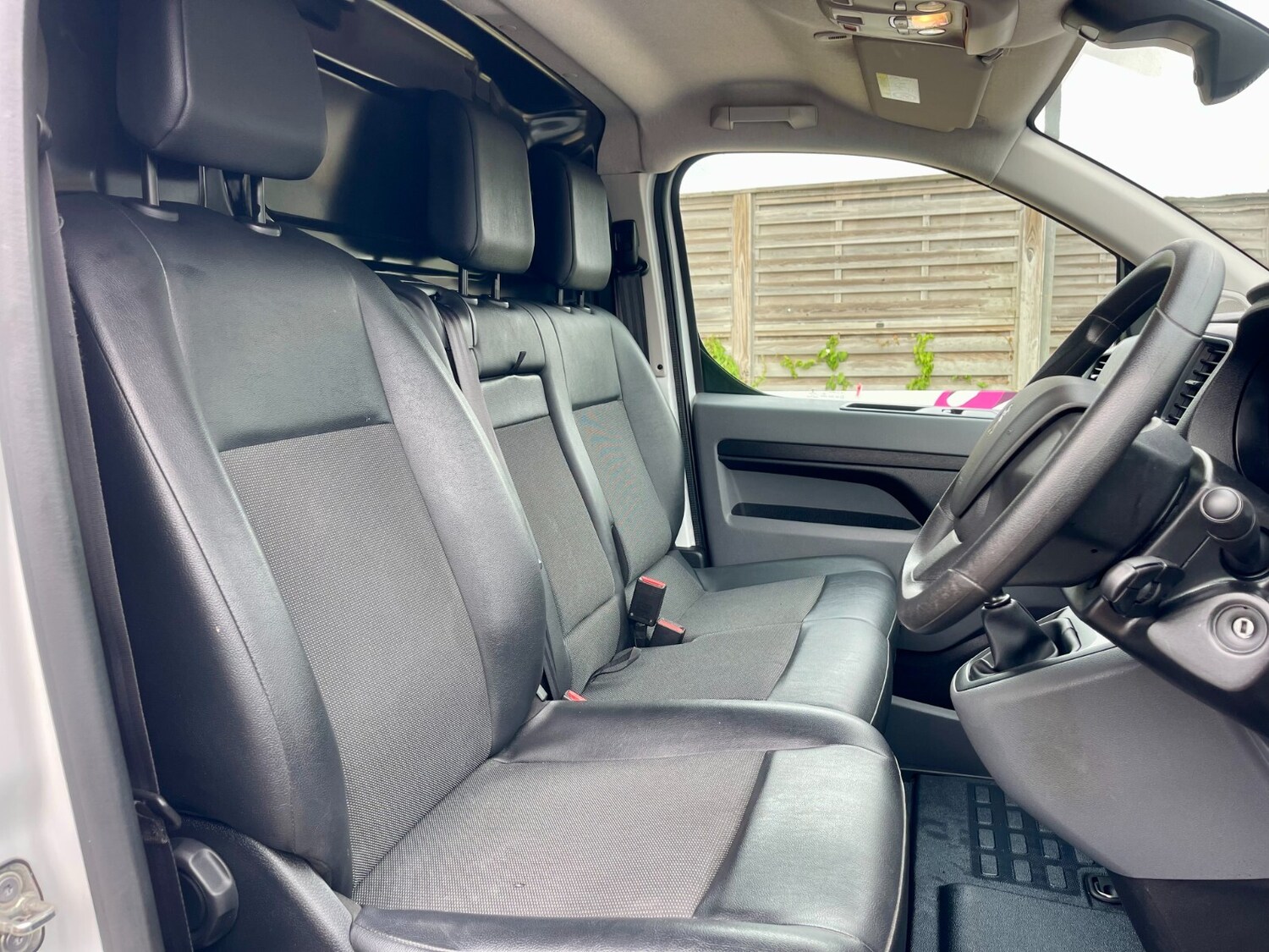 Used Peugeot Expert 2022 for sale - 75815462: Photo 19