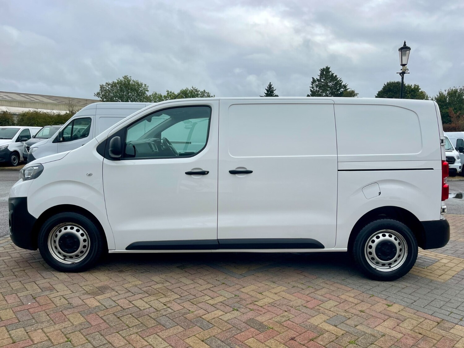 Used Peugeot Expert 2022 for sale - 75815462: Photo 9