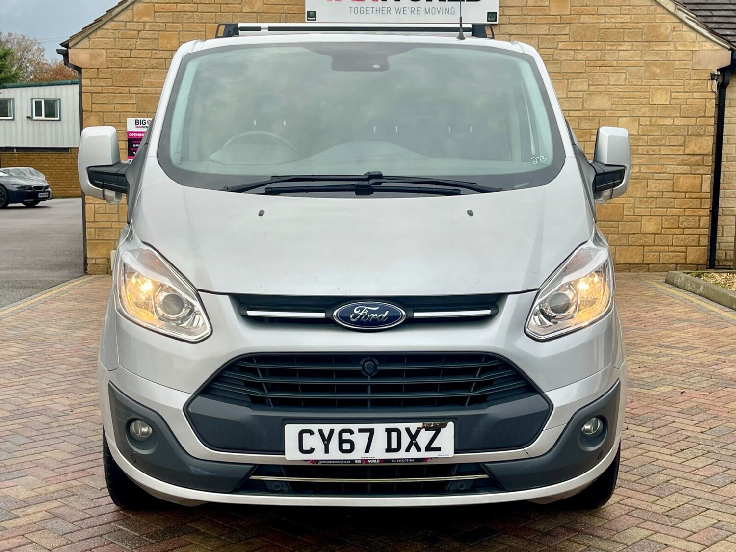 Used Ford Transit Custom 2017 for sale - 76568036: Photo 11