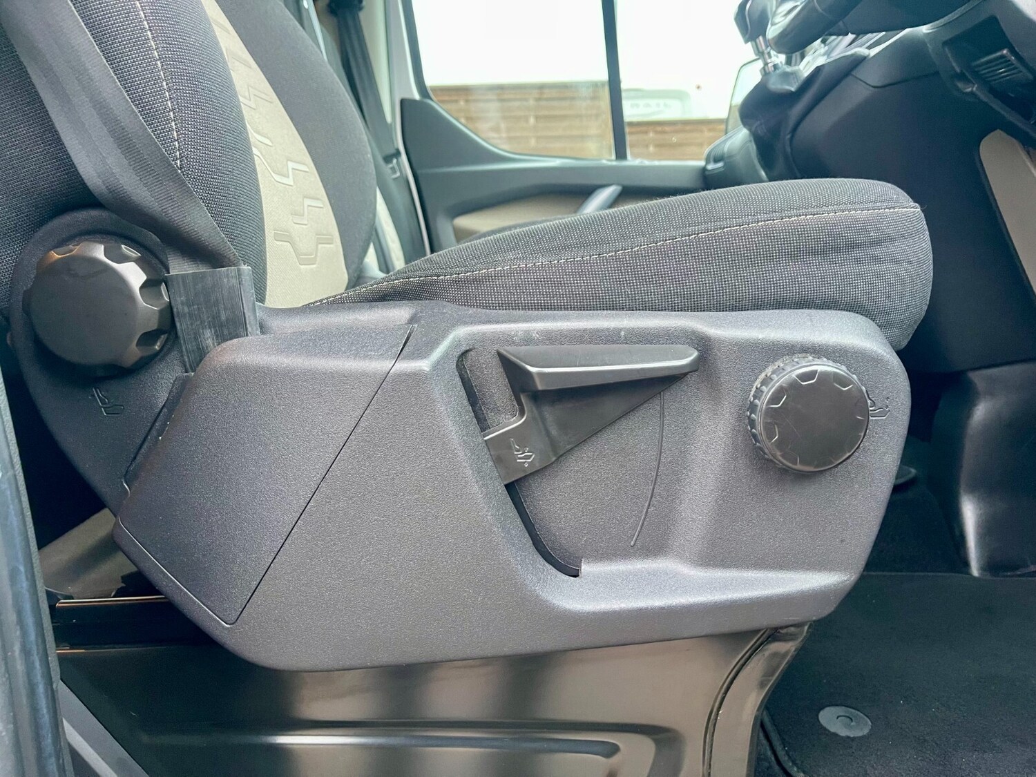 Used Ford Transit Custom 2017 for sale - 76568036: Photo 20