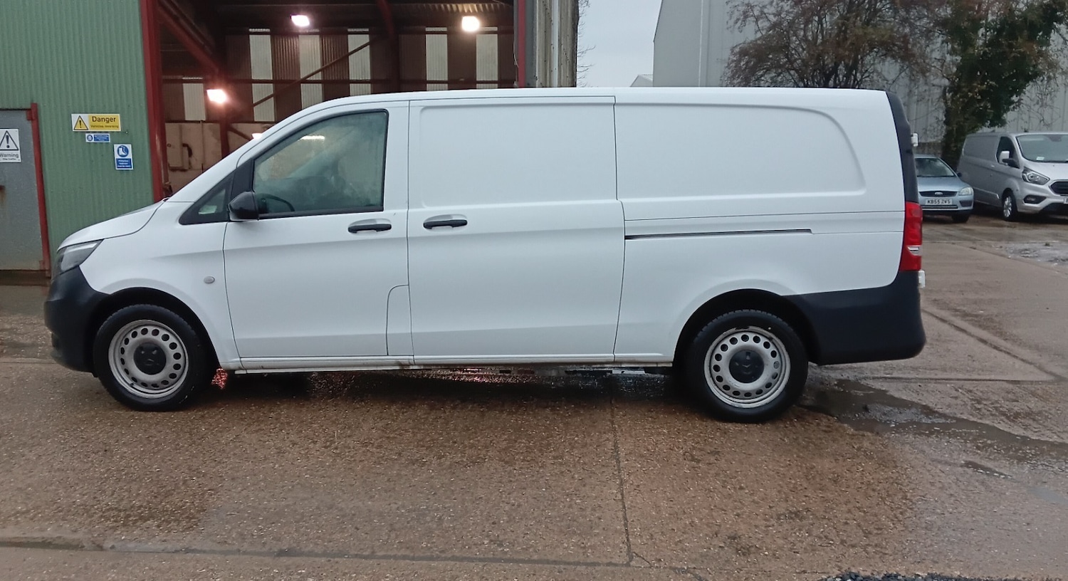 Used Mercedes-Benz Vito 2021 for sale - 77205685: Photo 9