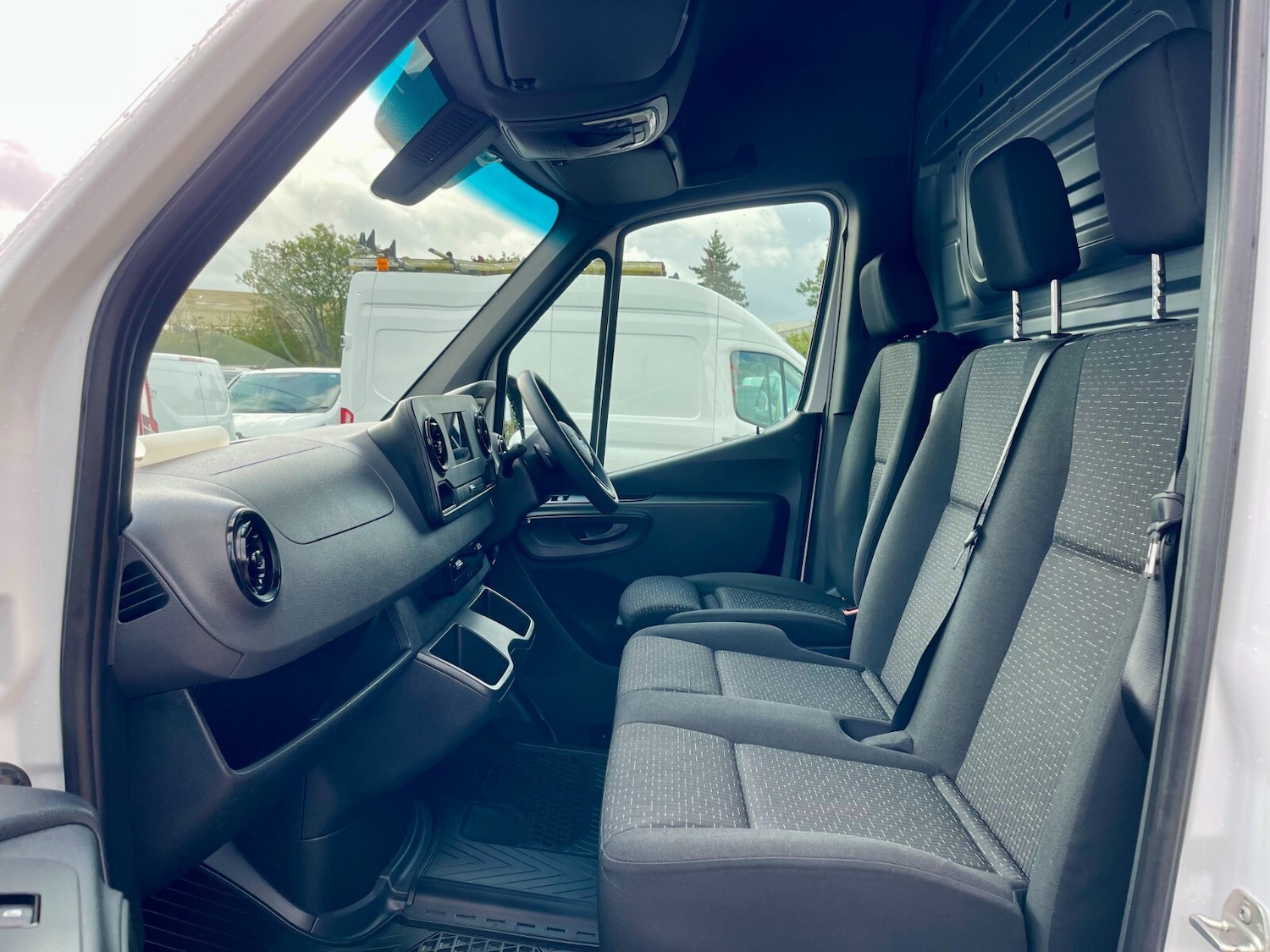 Used Mercedes-Benz Sprinter 2023 for sale - 76033782: Photo 14