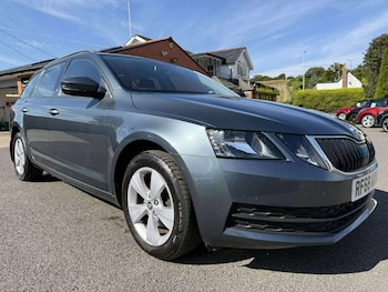 Used Skoda Octavia 2025 for sale - 75852422: Photo