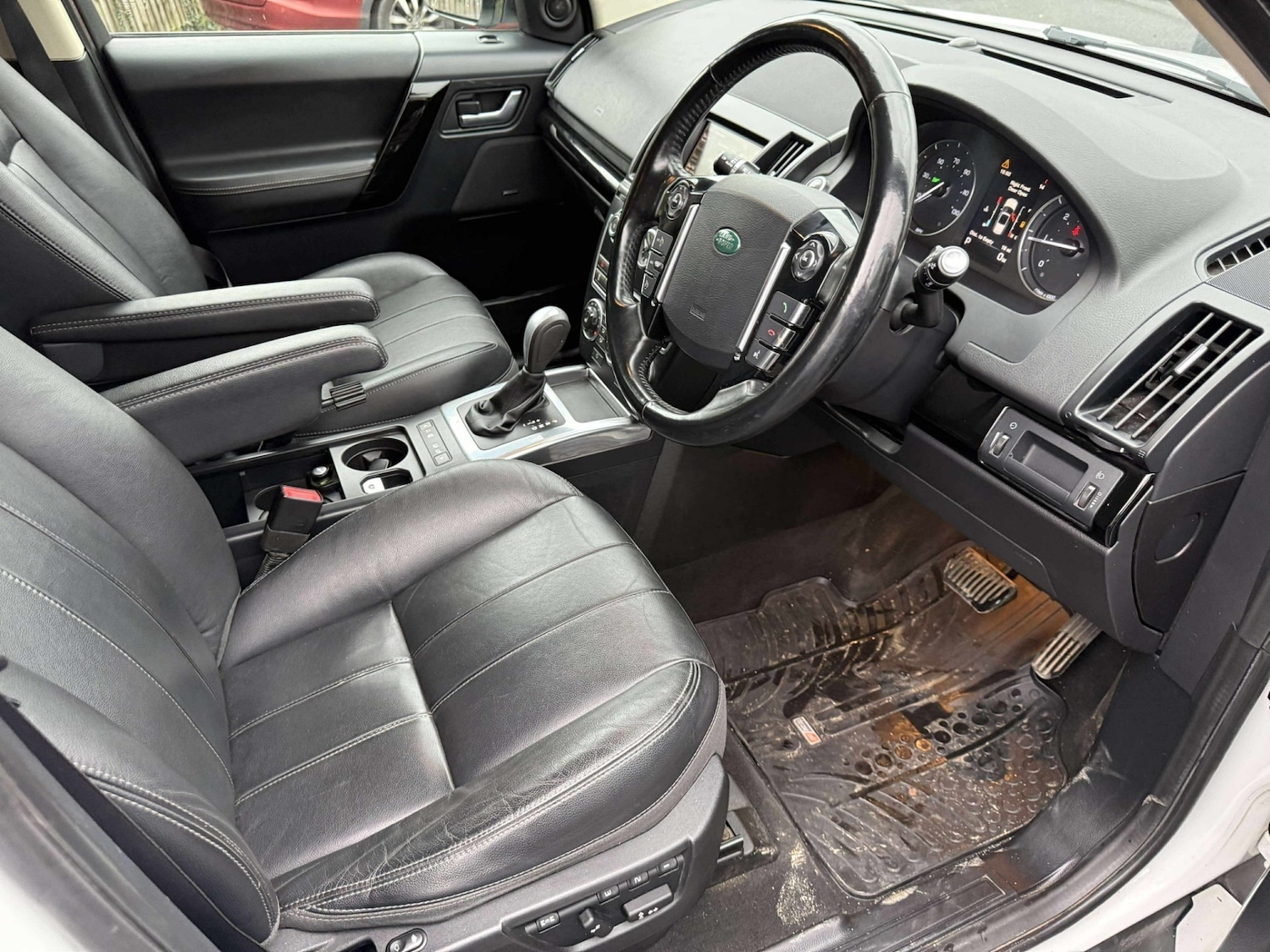 Used Land Rover Freelander 2 2012 for sale - 76547985: Photo 10