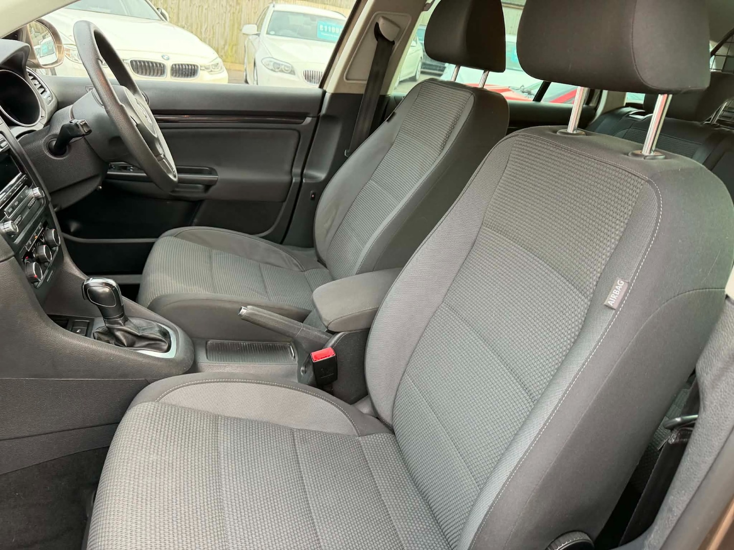 Used Volkswagen Golf 2013 for sale - 78025603: Photo 10