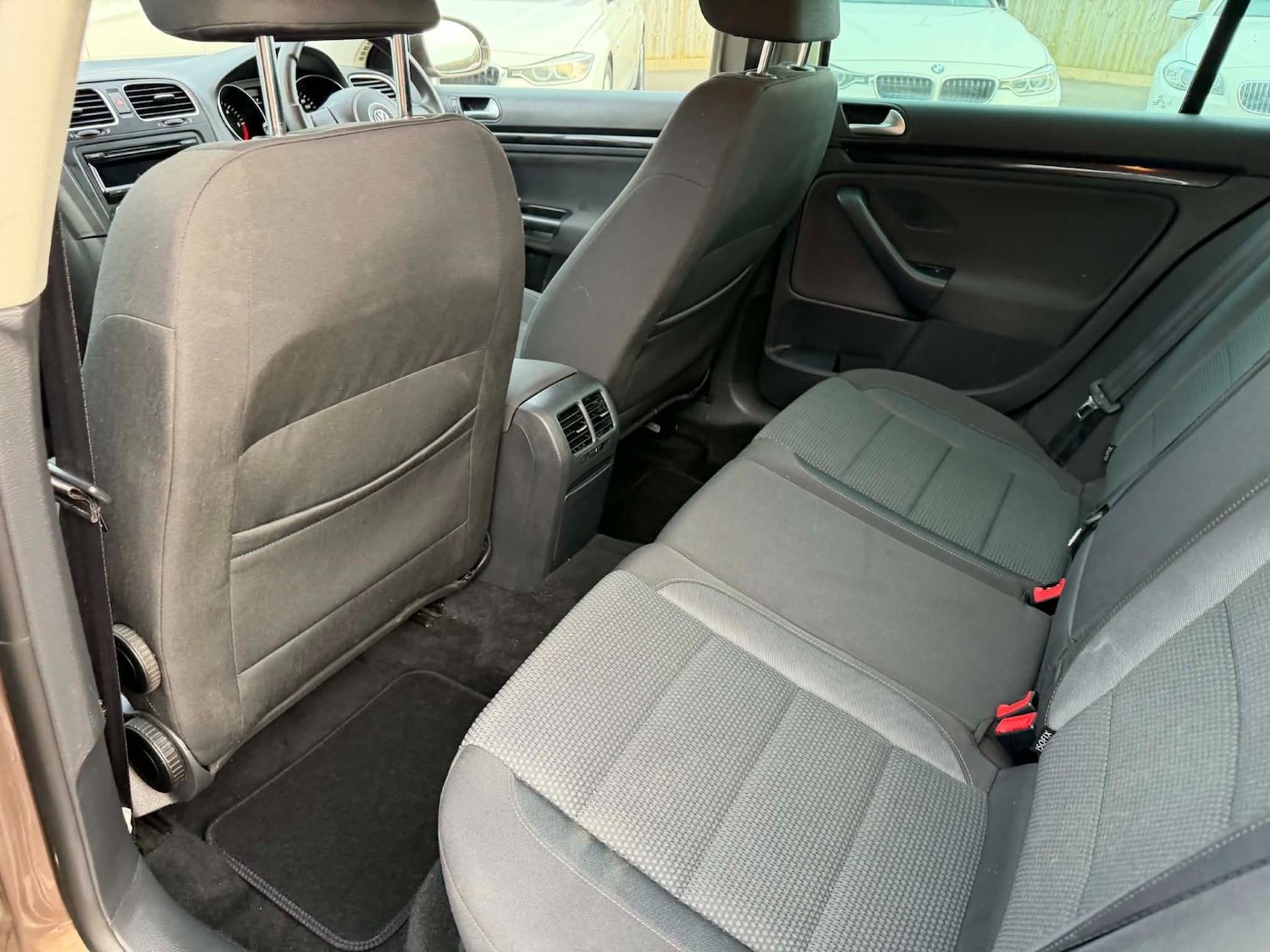 Used Volkswagen Golf 2013 for sale - 78025603: Photo 27