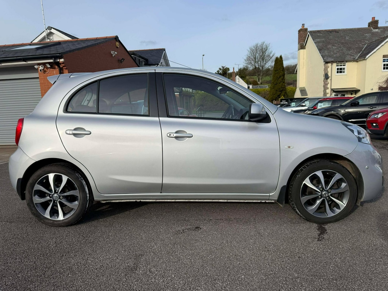 Used Nissan Micra 2015 for sale - 77556780: Photo 3