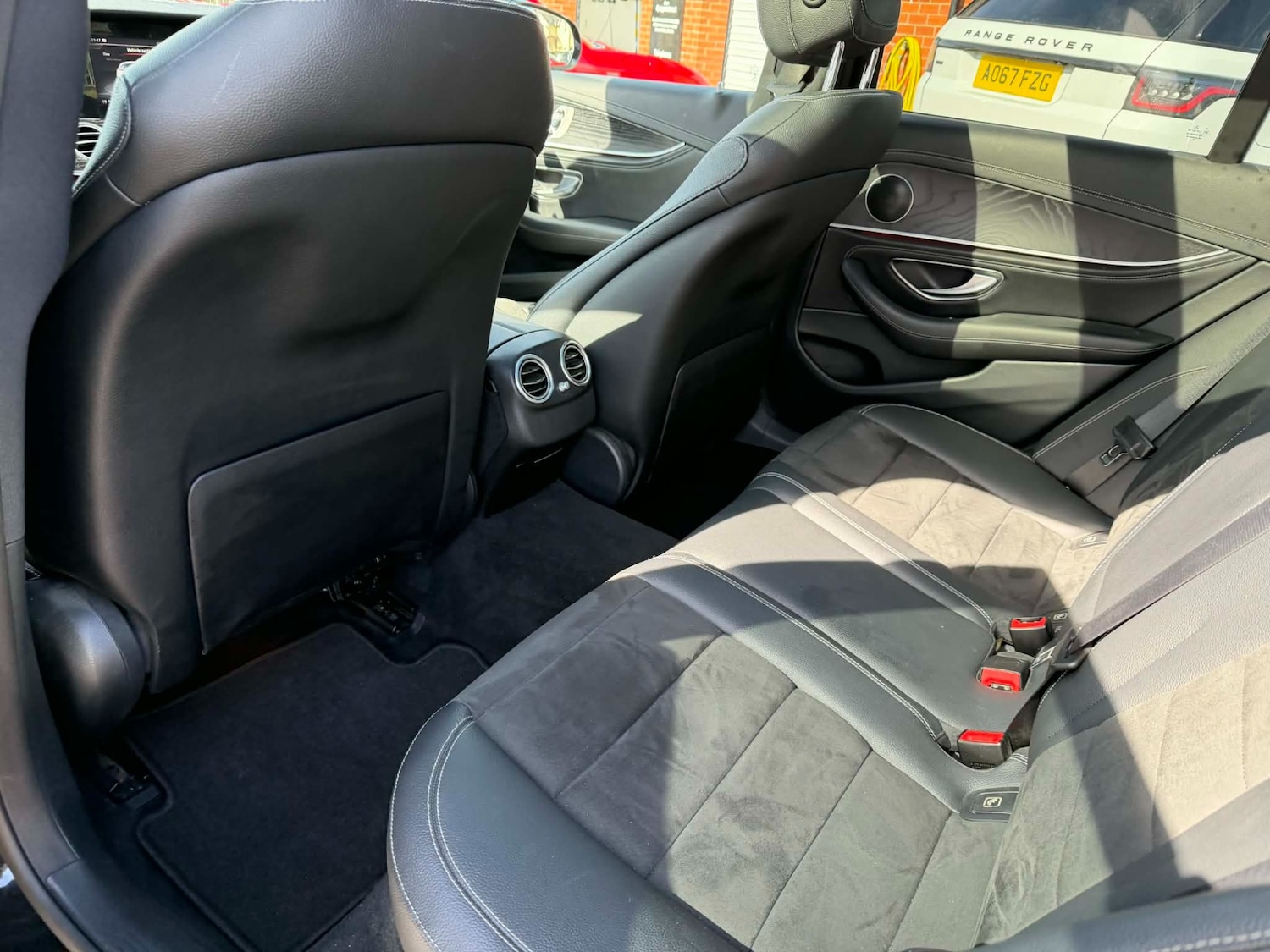 Used Mercedes-Benz E Class 2017 for sale - 77980201: Photo 23