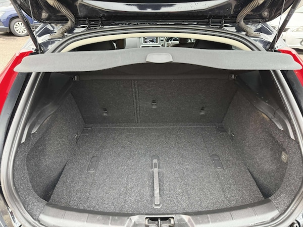 Used Volvo V40 2025 for sale - 76249334: Photo 18