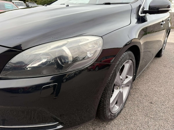 Used Volvo V40 2025 for sale - 76249334: Photo 28